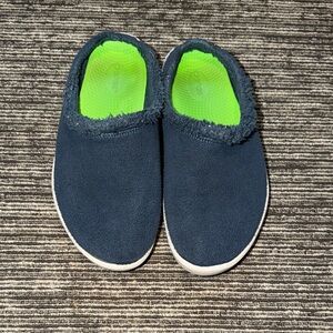 Oofos Oocozie Slip on Shoes Size 9.5